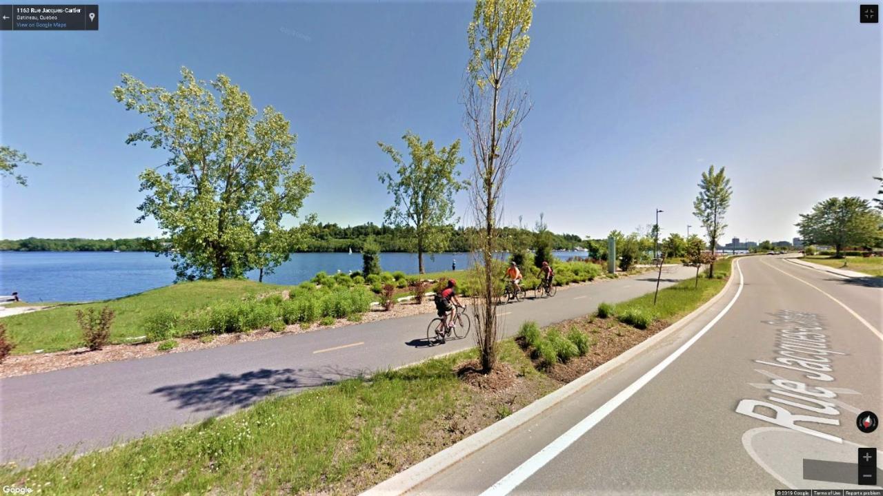 Kokomo Inn Bed And Breakfast Ottawa-Gatineau'S Only Tropical Riverfront B&B On The National Capital Cycling Pathway Route Verte #1 - For Adults Only - Chambre D'Hotes Tropical Aux Berges Des Outaouais Bnb #17542O Kültér fotó